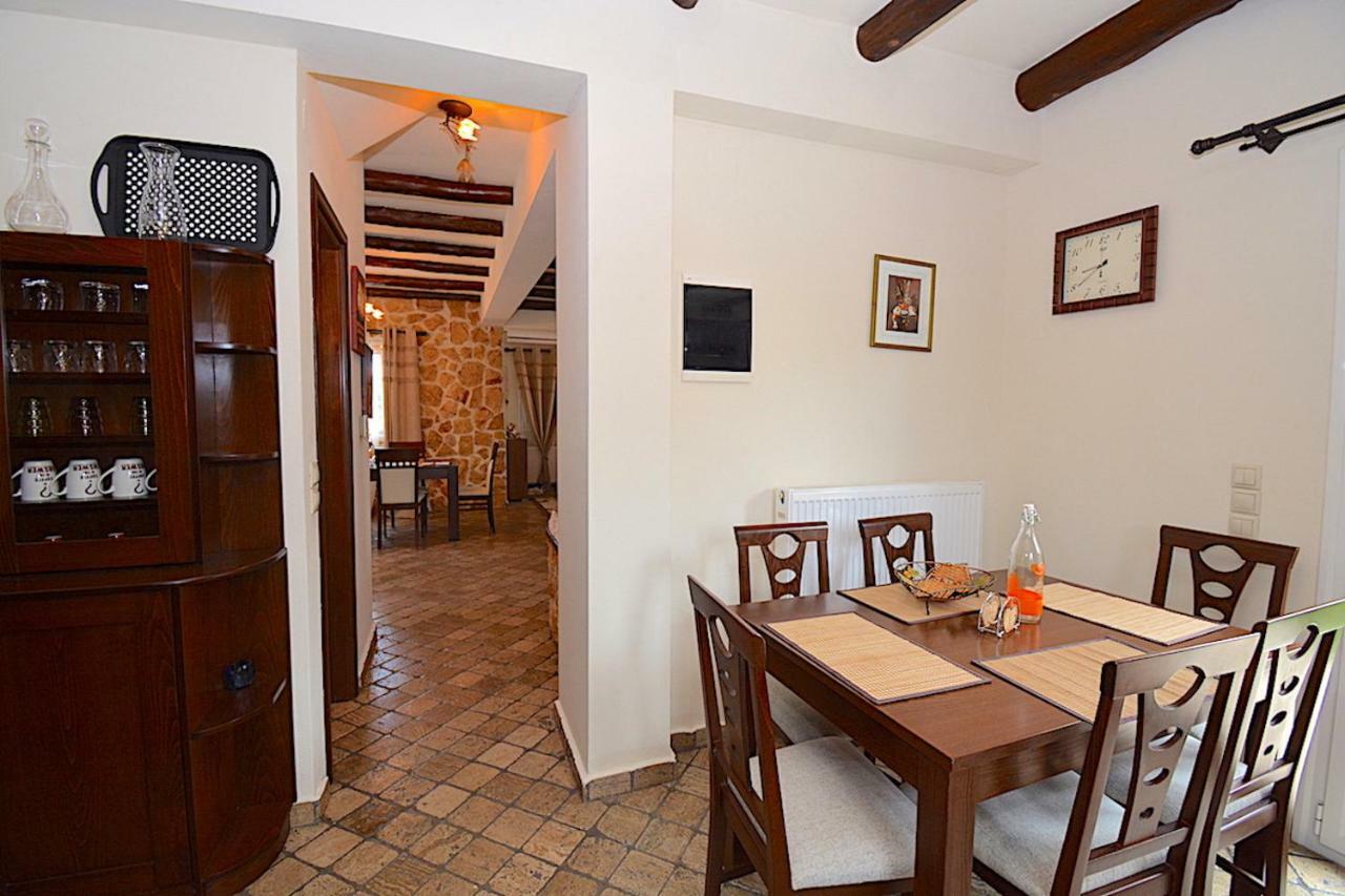 Villa Alex Sinarádes エクステリア 写真